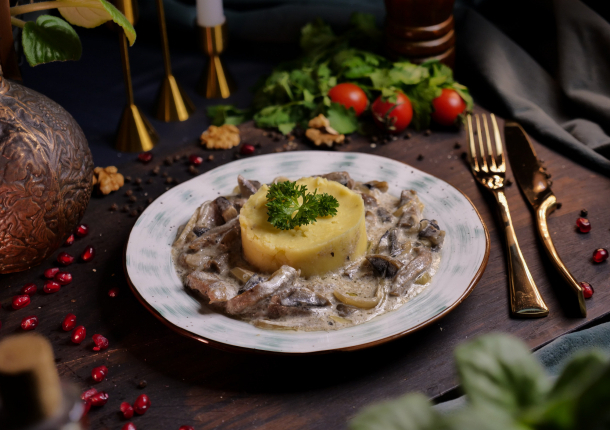 Бефстрогонов